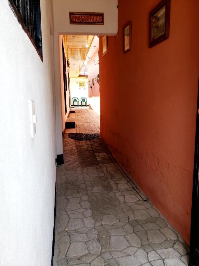 Judys Home - Bed And Breakfast Retalhuleu Exterior photo